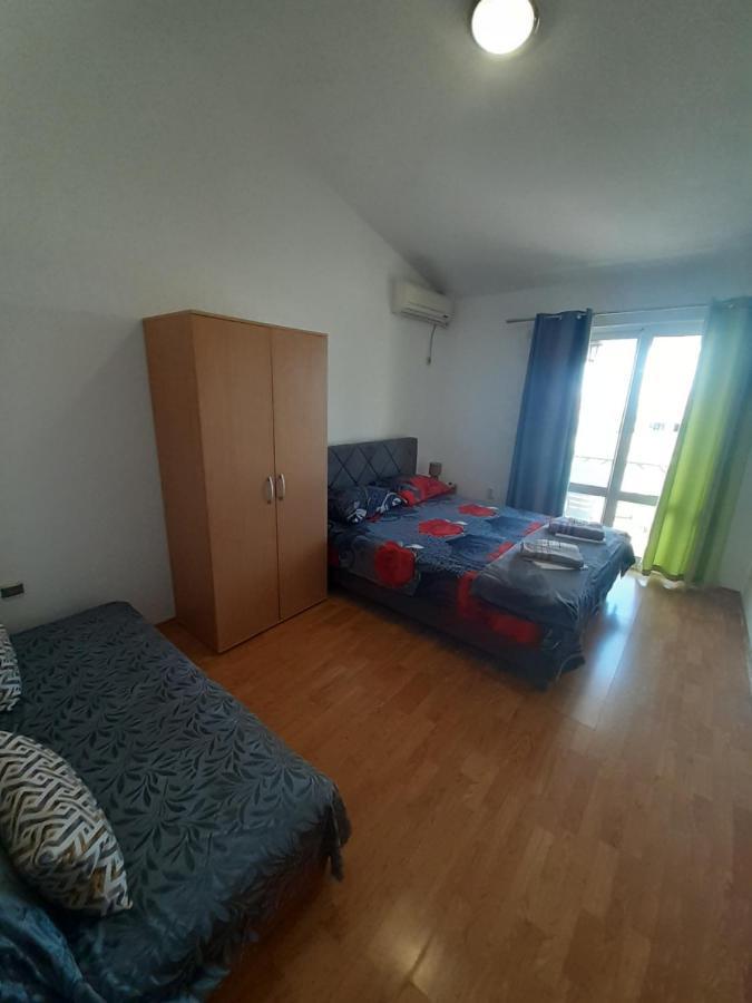 Apartments Kalamperovic バール エクステリア 写真