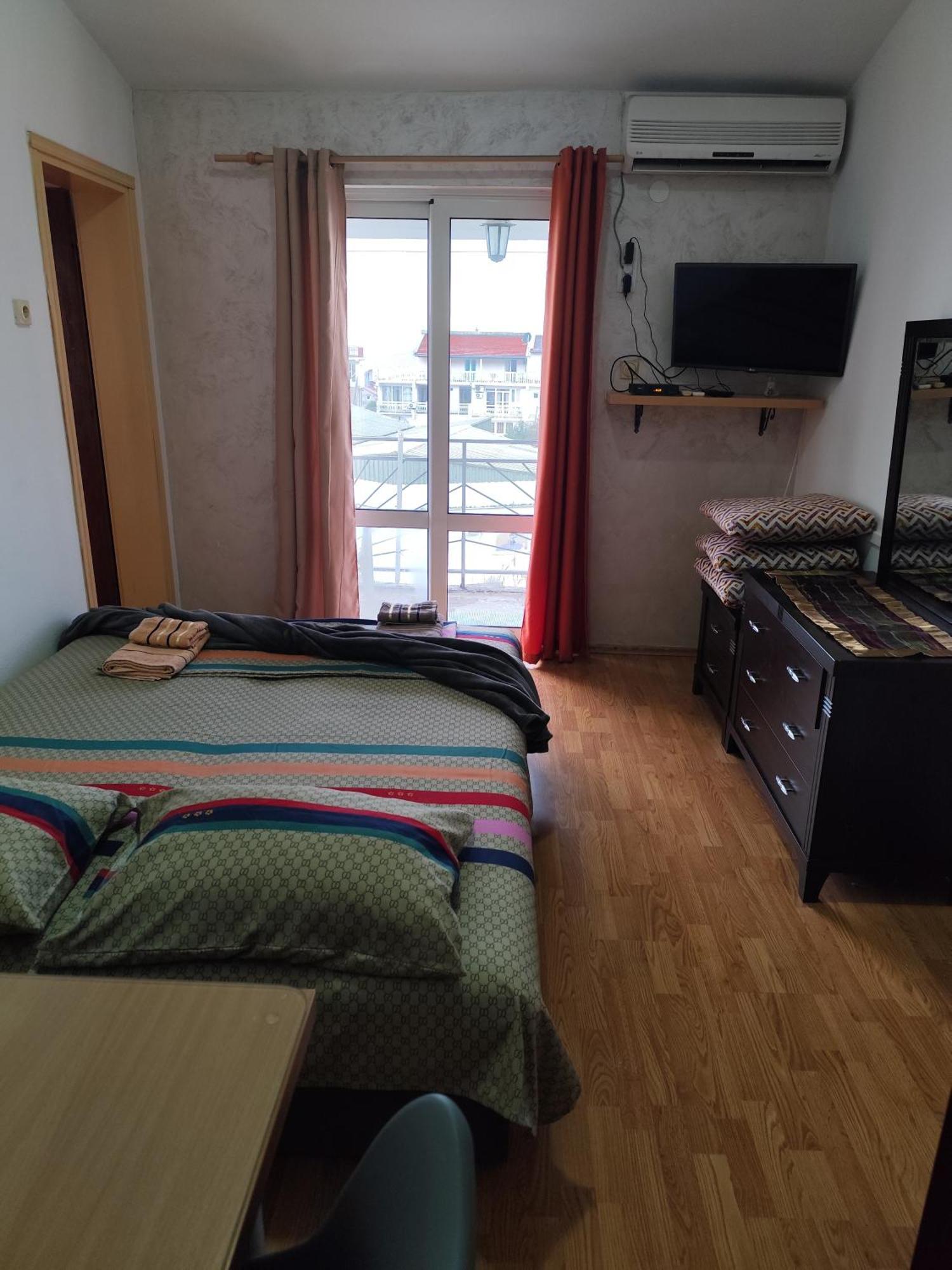 Apartments Kalamperovic バール エクステリア 写真